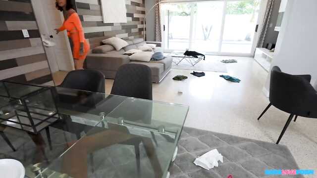 Всё ради своего нового папочки