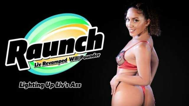 Для начала оближи клитор, а потом вставь в задницу