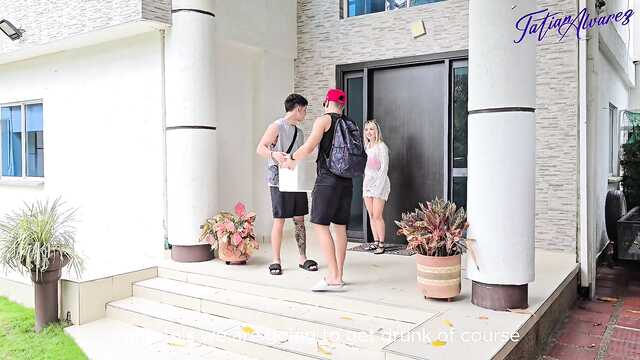 Мжм секс с моим парнем и его другом на пляже