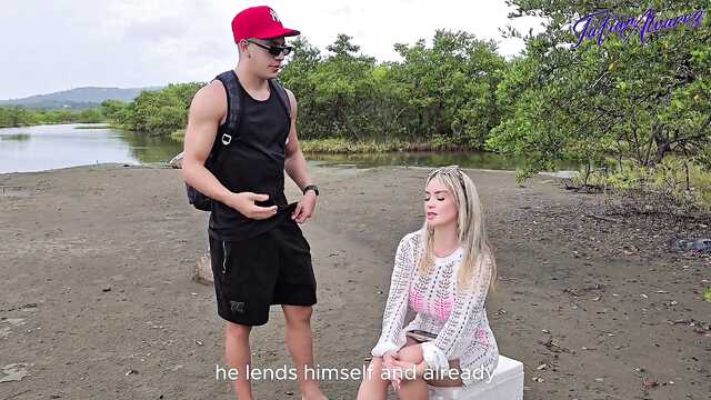 Мжм секс с моим парнем и его другом на пляже