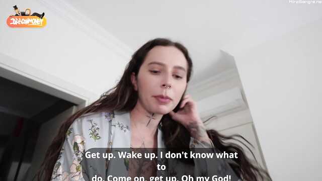 Возбудилась после душа и начала сосать вибратор