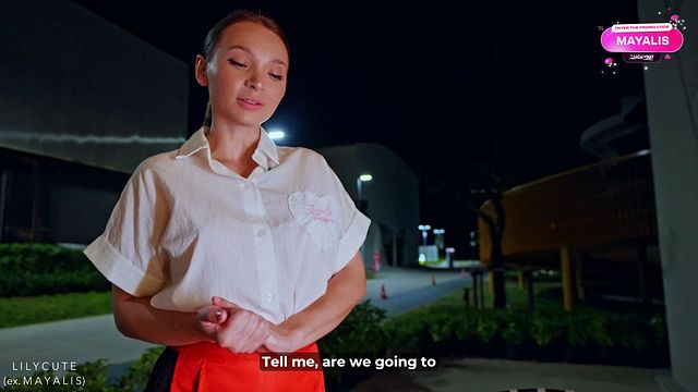 Официантка перепутала заказ и расплатилась сексом