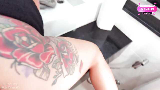 Официантка перепутала заказ и расплатилась сексом