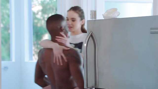 Rudą dziewczynę murzyni rozwiedli na Podwójna penetracja