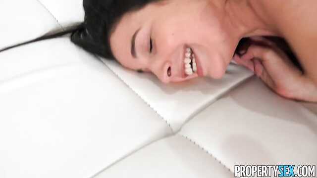 Facet na rozmowie kwalifikacyjnej kurwa analnie nieznajomą