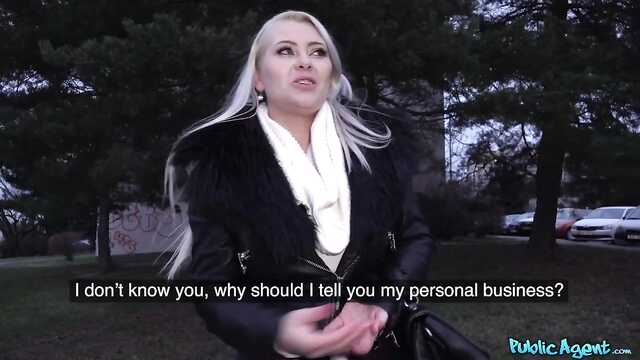 Пикапер: Соблазн и Жесткое Изнасилование Блондиночки в Чулках.