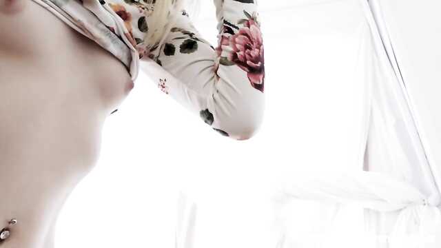 A man helped an excited cutie to have an orgasm