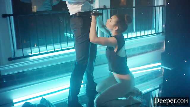 Анальное собеседование в ночи с менеджером