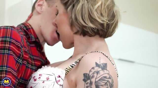 Французской маме удалось вылечить очко.