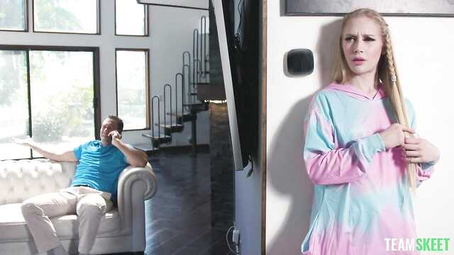 Замена любви: Соседка дома отпердолила.