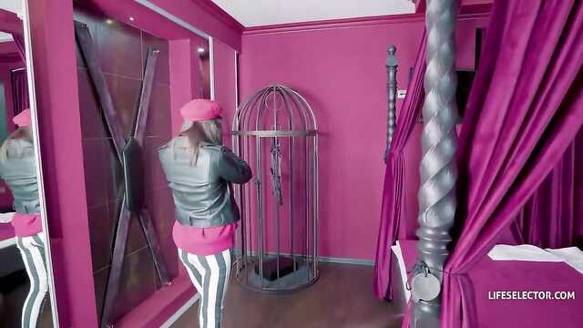 Found a special place for anal on camera