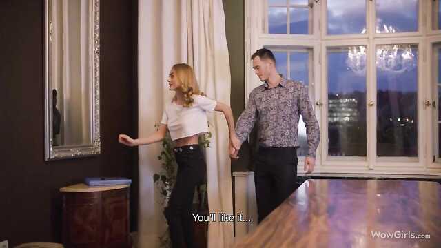 Noté pendaison de crémaillère avoir des relations sexuelles avec une blonde russe