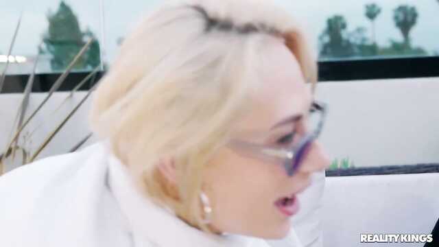 Viver com amigas lésbicas-sexo eterno