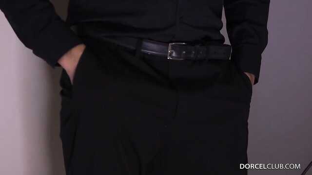 An evening with a stranger ends with a bright anal