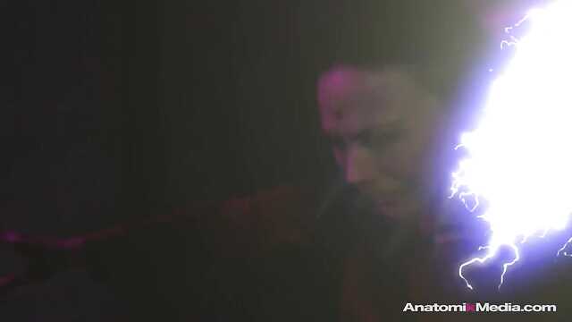 Czarny gość z przyszłości okazał się miłośnikiem ZHMJ