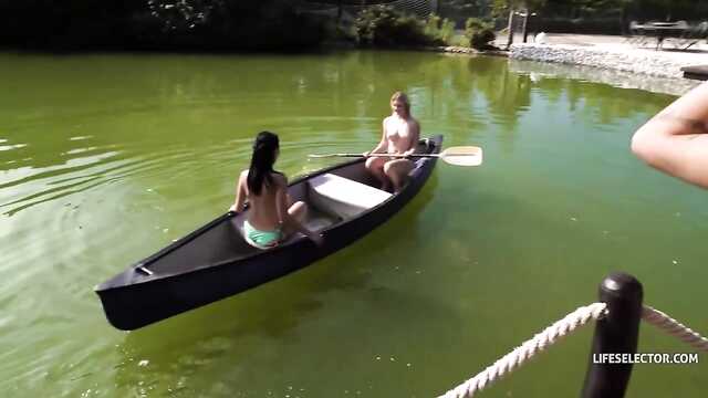 Wyprzedziła koleżanki, siedząc na gruby członek