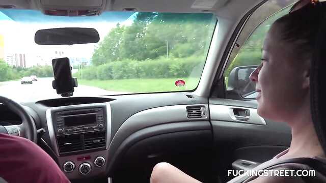 Жұбатты жетілген чешку секспен табиғатта