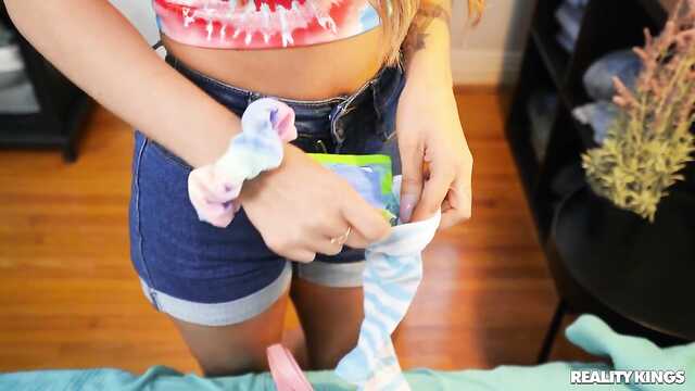 Pomyliła kogut i ssać cukierki