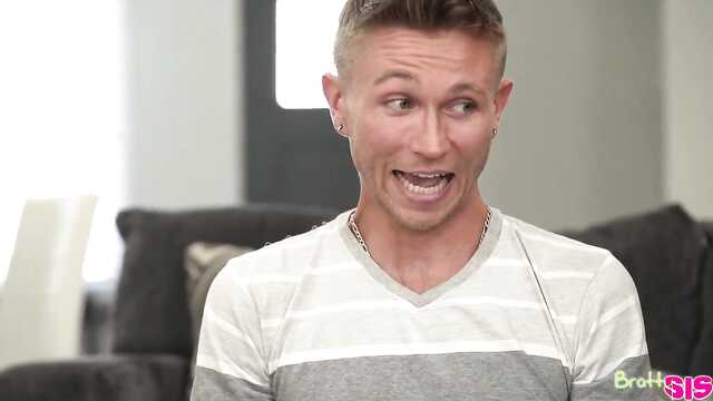 Não tires a casa com as miúdas, ou elas fodem-te mesmo.