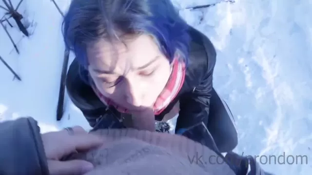 Мен семіз әйелдің колготкиін кидім.