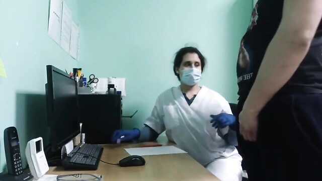 Анализ коронавируса: член делает его.