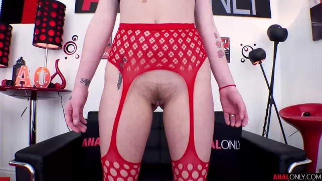 Порно видеолар бұрмаланған лесбиянка