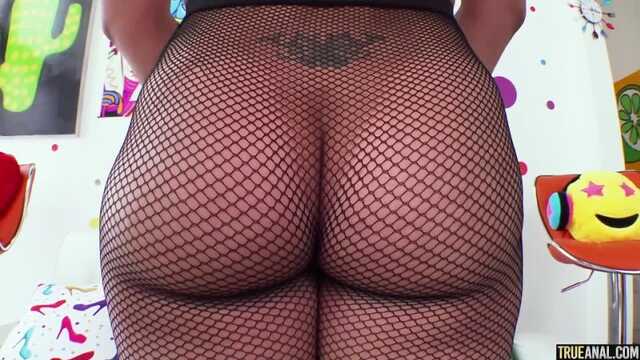 Let's better take the oil for deep anal