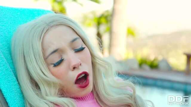 Potrafi i rimming robić, i pieprzyć w dupsko