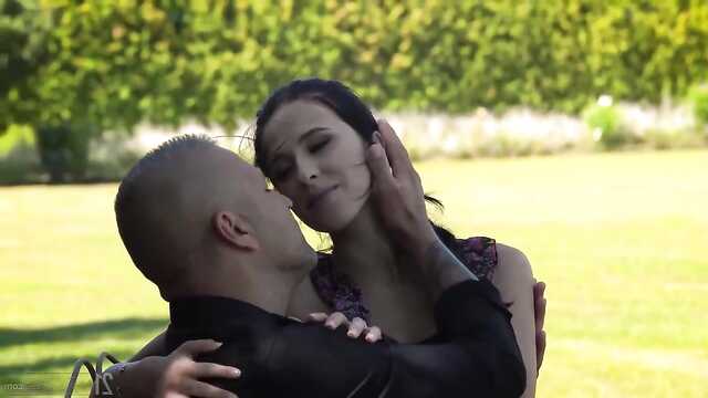 Жаркие приключения в природе и анале