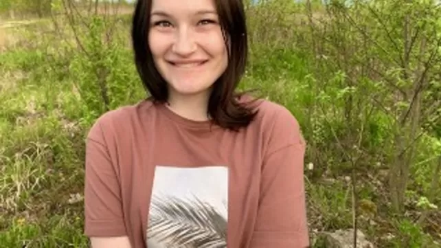 Бір екі тиын үшін мен пикапердің жанында табиғатта соруға келістім