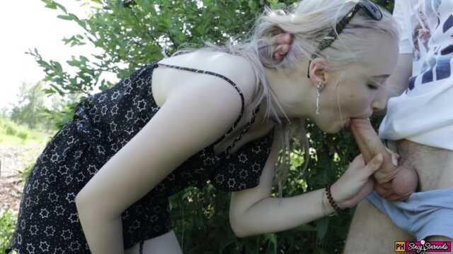 Co może być lepszego niż ssanie kutasa w krzakach