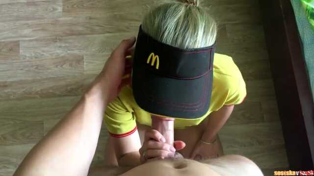 Блондинка на свободе: после работы - любовь!