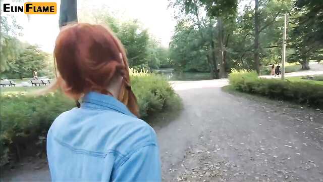 Прекрасный аттракцион: сочный минет рыжей биксы.