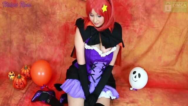 Silicone cock fills the eyes of a glamorous witch