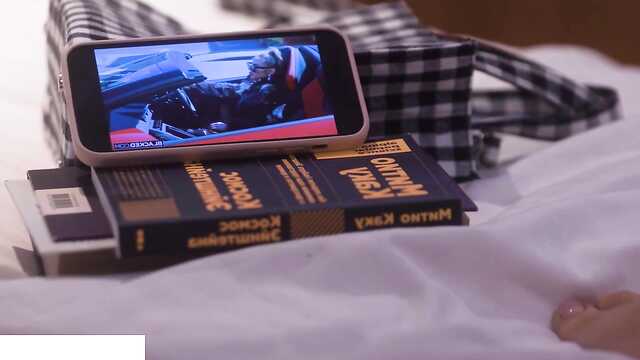 Wypiekał czarną jałdą namiętną dziewczynę na otwartym morzu