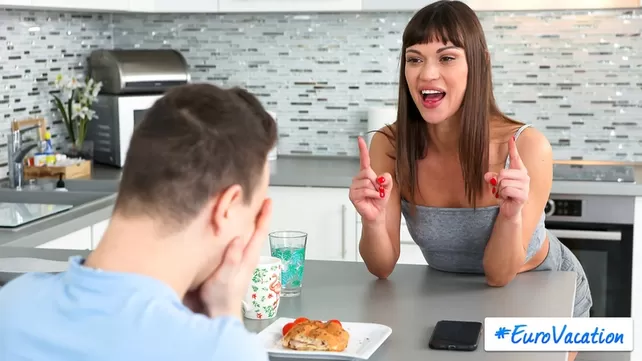 Мейірімді апай үйретеді ұлға қалай дұрыс трахать әйелдер