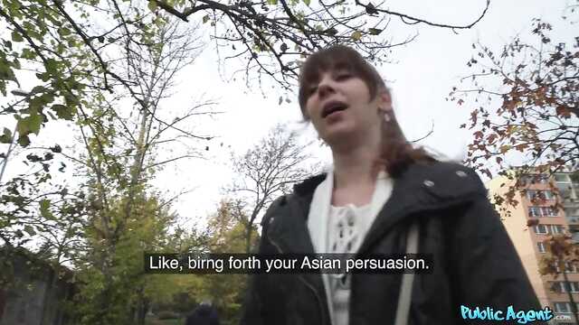 Пикапер купил девушку с крючка.