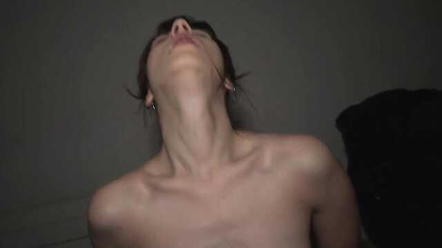 Пикапер купил девушку с крючка.