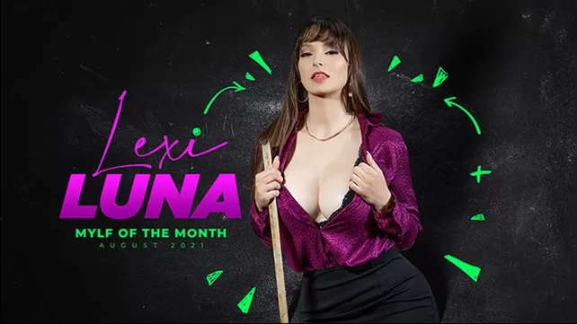 For a bouquet of flowers, I fried a busty boss on the table