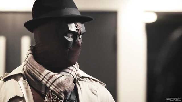 Две героини на членах злодеев: борьба за спасение мира.