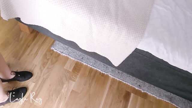 Je veux être ton esclave sexuelle! Attache-moi et baise