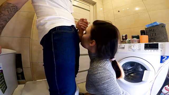 She got her friend drunk, and she sucks her boyfriend in the toilet