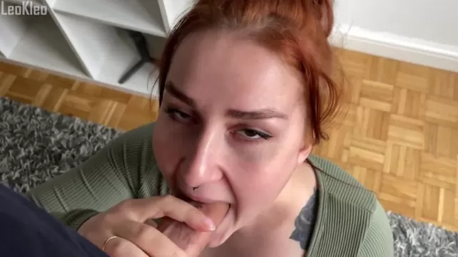 Егер сіз Мәскеуде тұрғыңыз келсе, шырынды минетпен жұмыс жасайтын уақыт келді