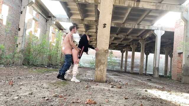 I agreed to suck on the abandoned, because it's cool!