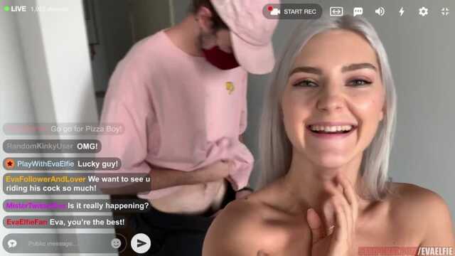 Ева заставит тебя пухнуть в штанах в секс-чате.