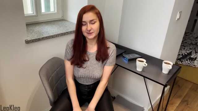 Новенький iPhone в рот?