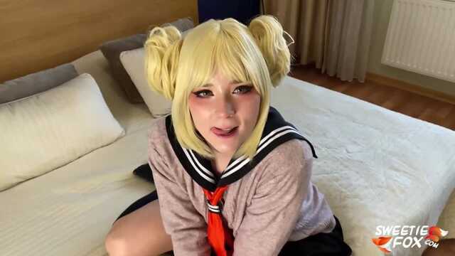 She loves anime so much that she's ready to fuck in cosplay