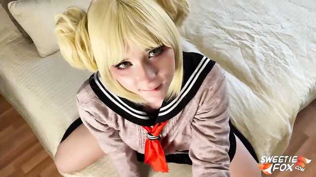 She loves anime so much that she's ready to fuck in cosplay