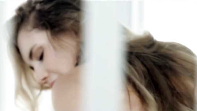 Романтичное порно: Молодая русская пара.