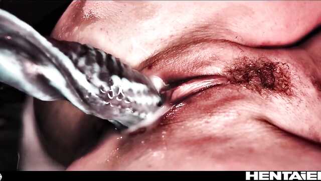 Parodie auf kosmischen Porno mit einer rothaarigen Hure